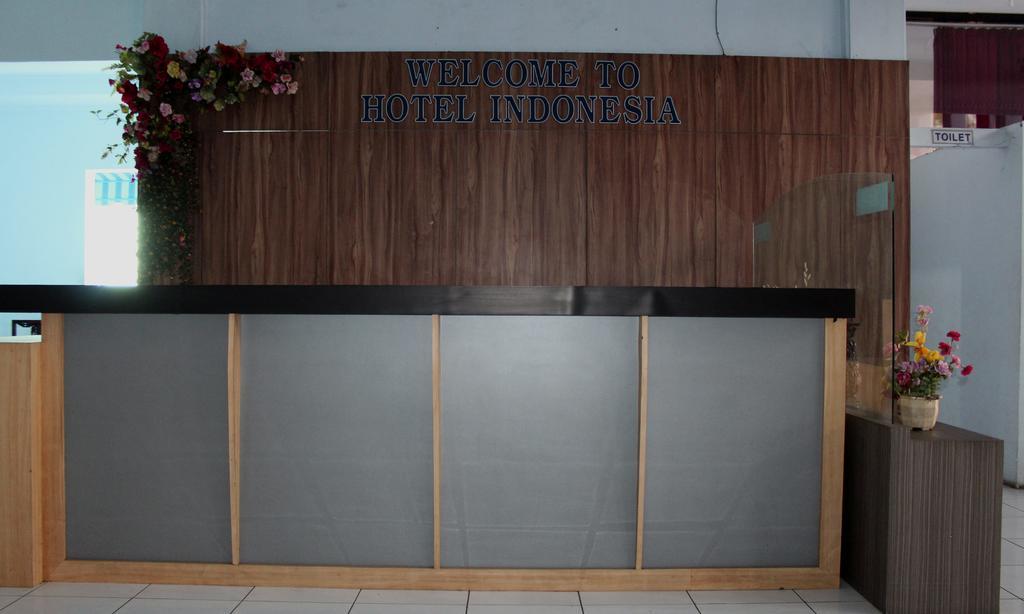 Hotel Indonesia Пекалонґан Екстер'єр фото
